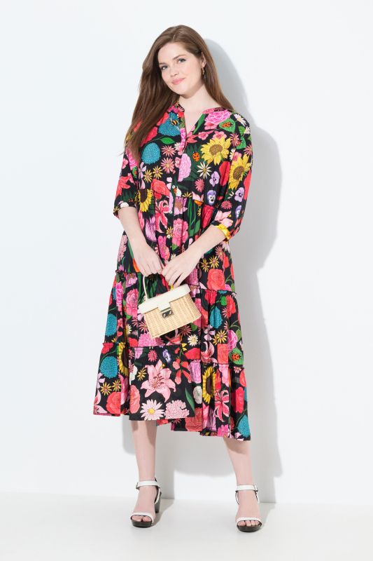 Robe maxi avec volant, motif à fleurs, manches 3/4 et col rond