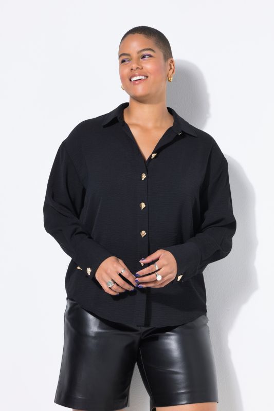 Chemisier oversize. Boutons fantaisie