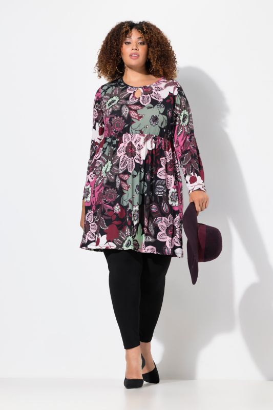 T-shirt long, col rond avec découpe trou de serrure, manches longues et coupe évasée