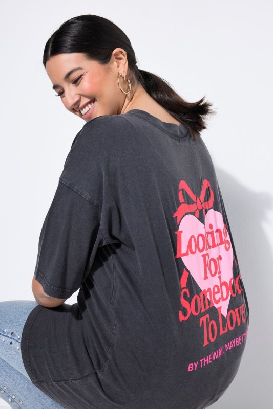 T-shirt à imprimé cœur devant, grand imprimé derrière et délavage Acid Wash