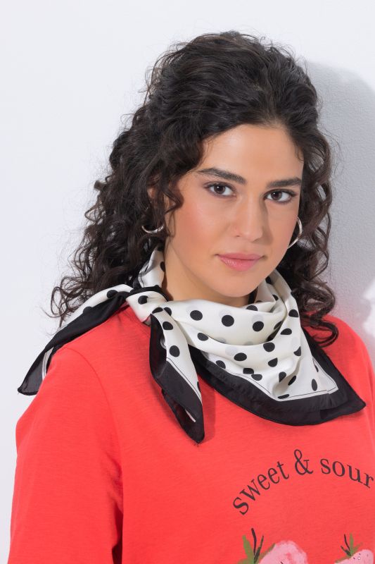 Foulard à pois, format bandana