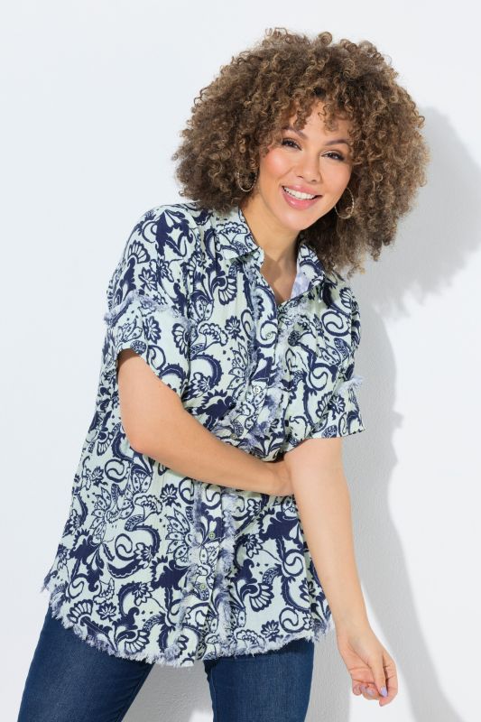 Chemisier en mousseline oversize, motif feuilles et franges à la base, manches courtes