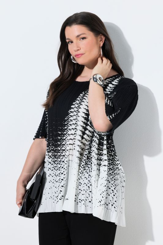 Blouse plissée avec imprimé, décolleté rond et manches courtes, coupe évasée