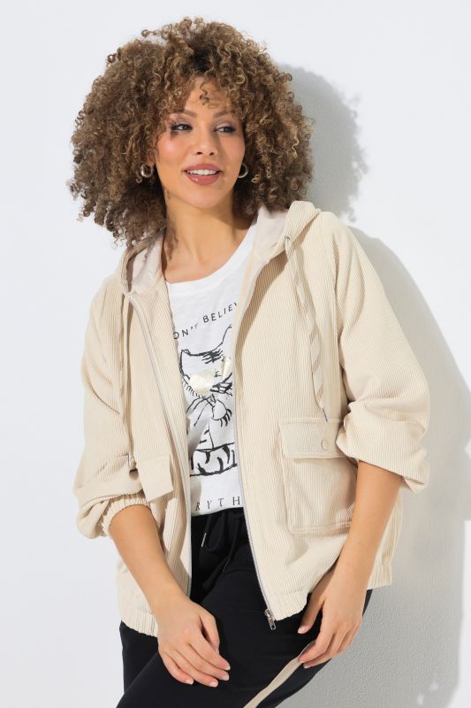 Veste en velours côtelé, capuche, manches 3/4 et base élastique, coupe évasée