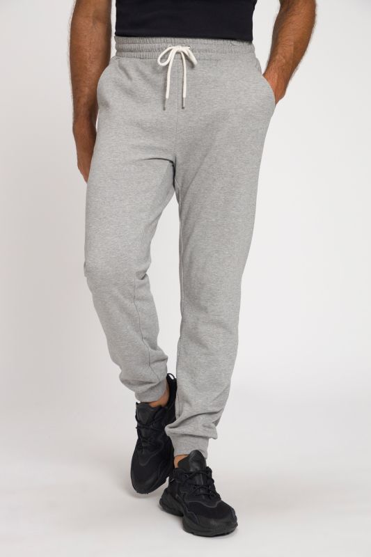 Pantalon en molleton  Basic, style jogging, à 2 poches et taille élastique - coupe Modern Fit