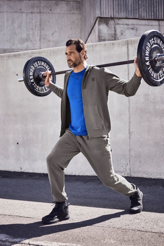 T-shirt de fitness JAY-PI à manches courtes, col rond et imprimé dans le dos