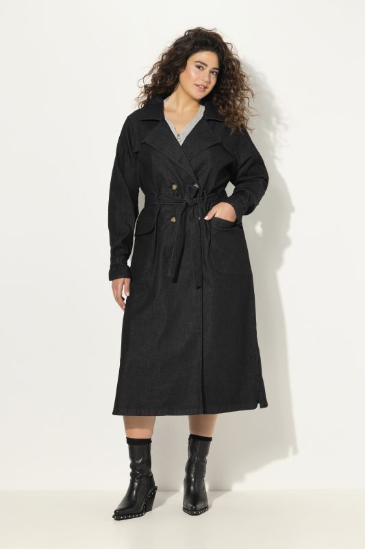 Trench-coat en jean, col à revers et double rangée de boutons. Style vintage.