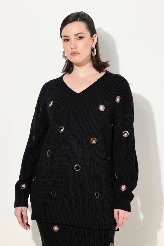 Pull oversize avec œillets, col en V et manches longues