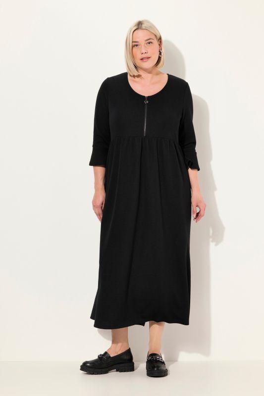 Robe midi avec fermeture zippée, décolleté en V, manches 3/4 avec volants