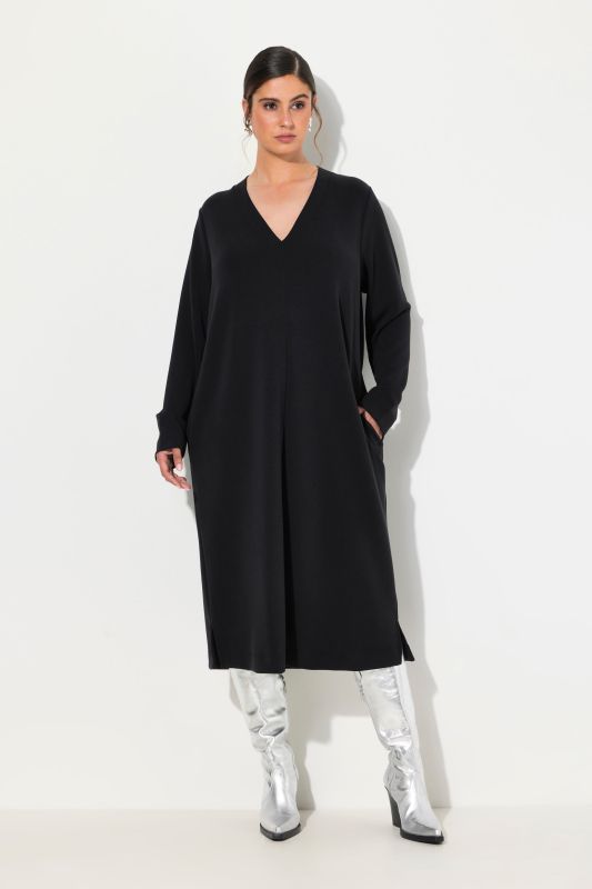 Robe en molleton, modal mélangé, décolleté en V, poches et manches longues