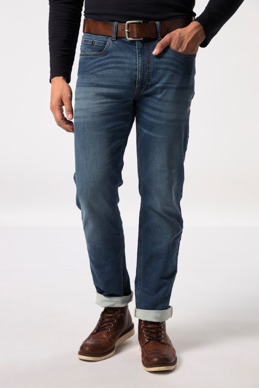 Jean 5 poches avec technologie FLEXNAMIC®, coupe Straight Fit - jusqu'au 36/72