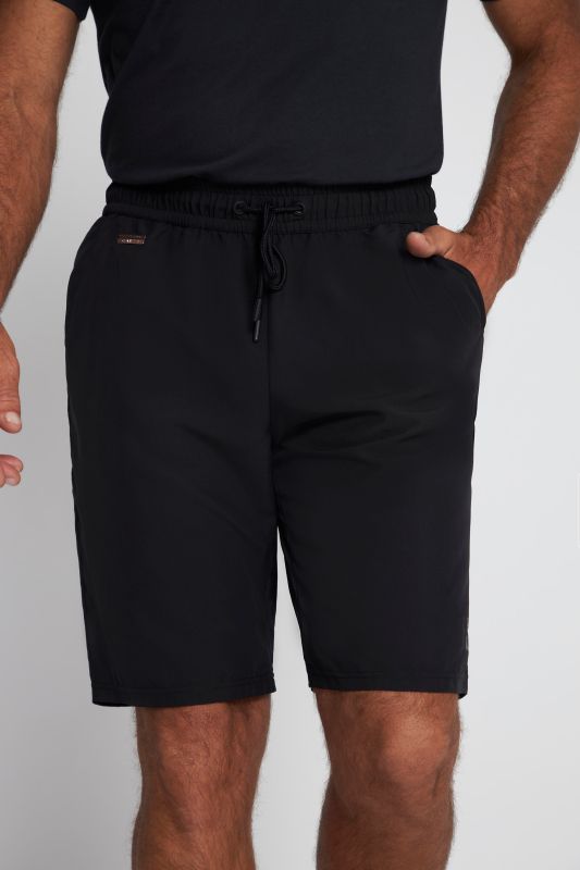 Short JAY-PI spécial tennis. Technologie QuickDry et taille élastique.