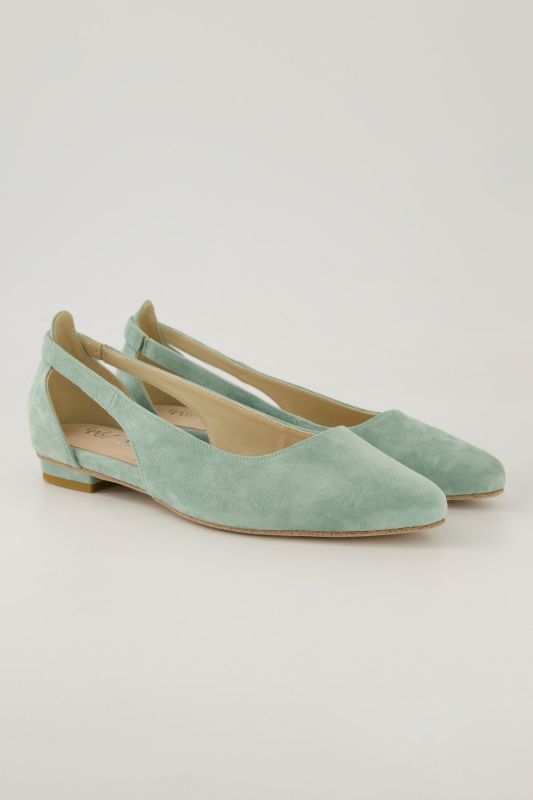 Ballerines en cuir, découpe, largeur H