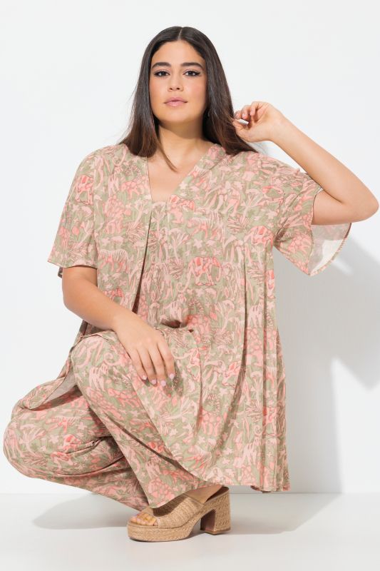 Blouse motif animaux de la jungle, décolleté carré et manches courtes, coupe évasée