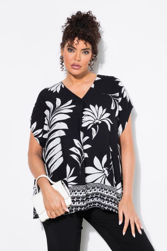 Blouse oversize à fleurs, décolleté en V et manches courtes