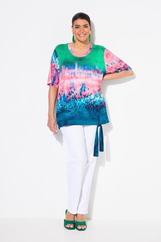 T-shirt avec dégradé de couleurs, ruban à nouer à la base, décolleté rond et manches courtes