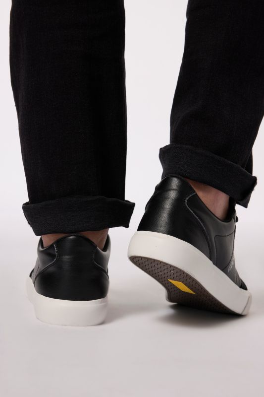 Chaussures basses à lacets Camel Active, cuir véritable - jusqu'à la pointure 50
