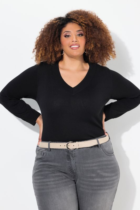 Pull col en V et manches longues, maille fine et confortable