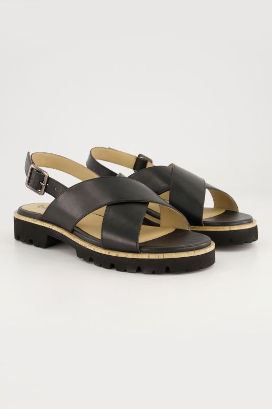 Sandales en cuir, brides croisées - largeur H