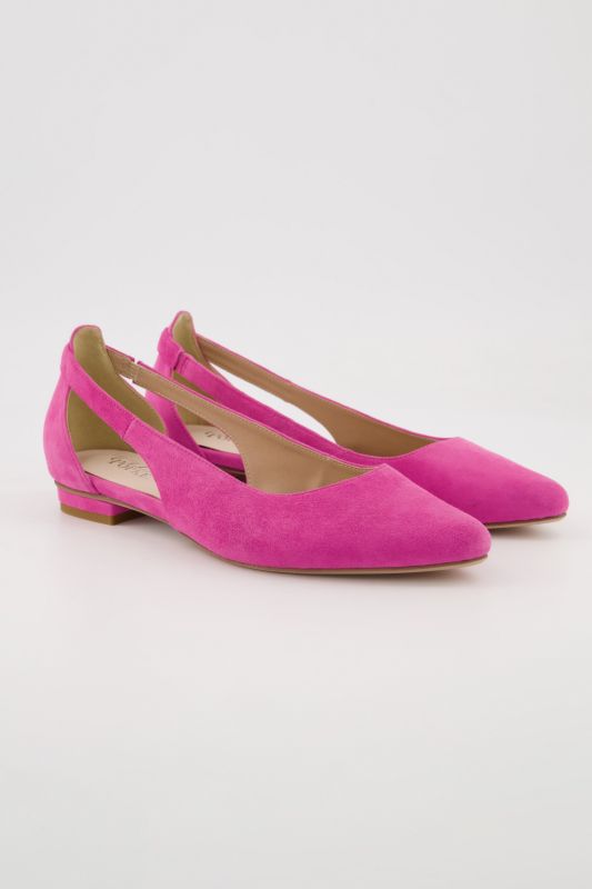 Ballerines en cuir, découpe, largeur H