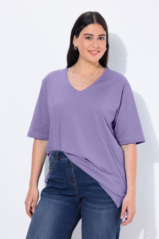 T-shirt coupe Relaxed Fit, décolleté en V et manches courtes