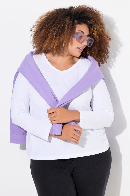 T-shirt Coupe Slim Fit, décolleté en V et manches longues