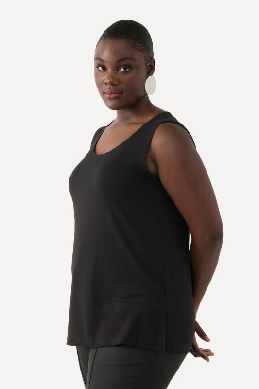 Débardeur stretch, coupe Classic Fit, bretelles larges et décolleté rond