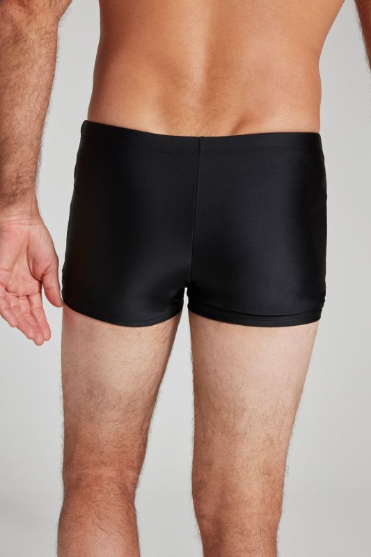 Short de bain, collection Beachwear. Taille élastique et cordon sous tunnel. Entrej. env. 6 cm.