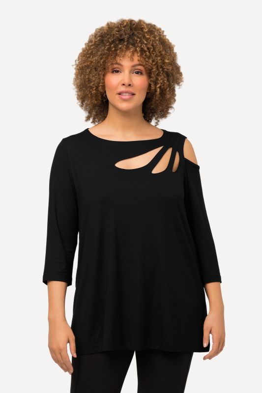 T-shirt avec découpes, encolure bateau et manches 3/4, coupe évasée