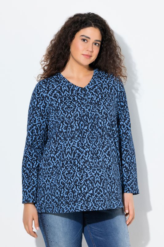 T-shirt avec plis fantaisie, décolleté en V et manches 3/4, coupe évasée