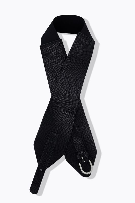 Ceinture en cuir, gaufrage peau de serpent, boucle