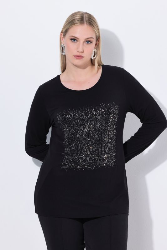 T-shirt à strass. Col rond, manches longues. Coupe Classic