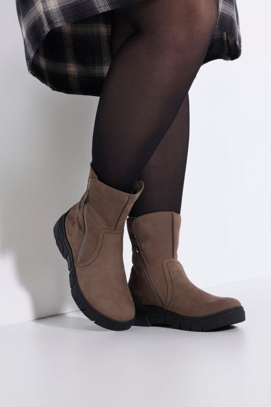 Bottines techniques en cuir Caprice, avec doublure en polaire bouclée, largeur G