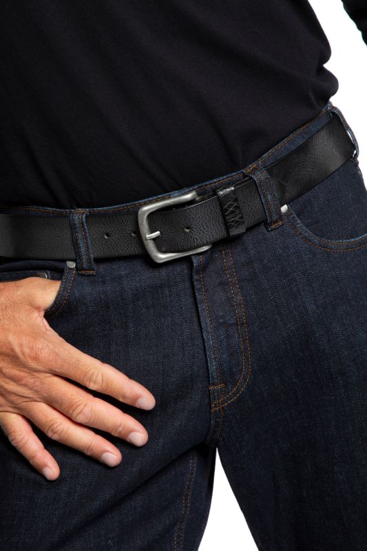 Ceinture en cuir , boucle en métal, largeur 4 cm