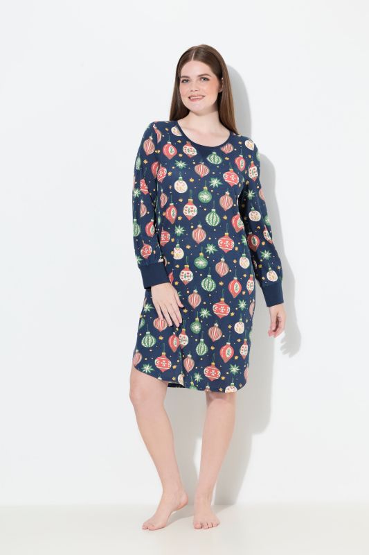 Chemise de nuit en coton bio, col rond et manches longues, imprimé décorations de sapin de Noël