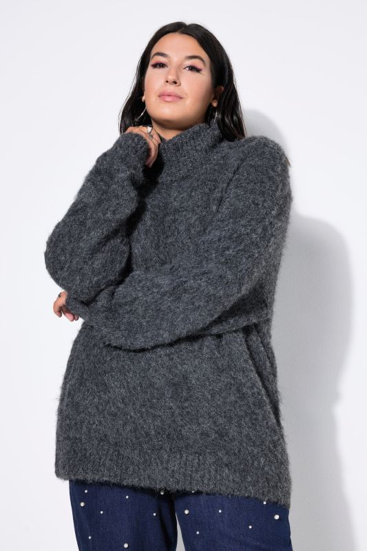 Pull à col roulé, coupe oversize, maille aspect duveteux