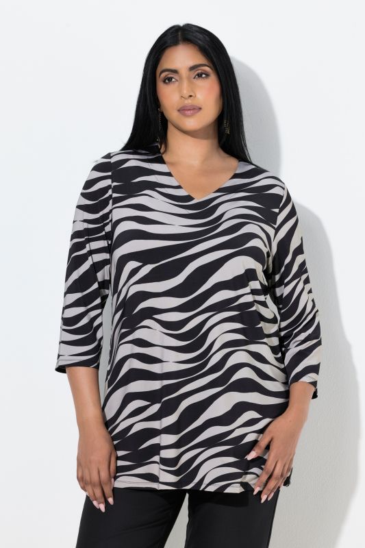 T-shirt au tombé fluide, motif vagues, décolleté en V et manches 3/4