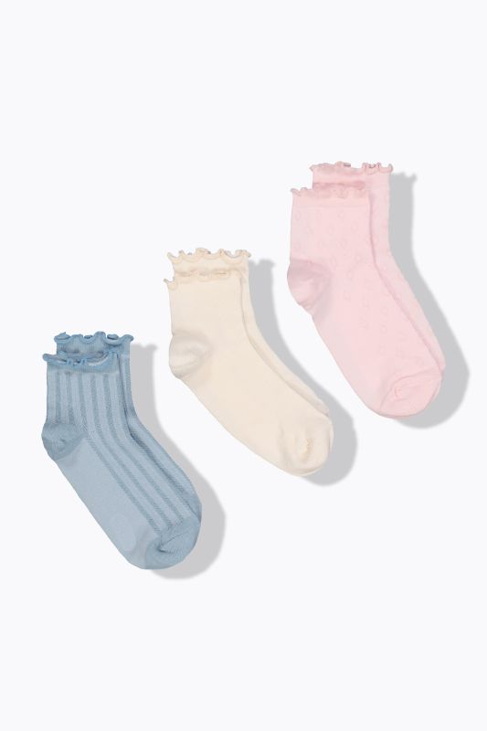 Lot de 3 paires de chaussettes. Motif ajouré. Tige à ruchés