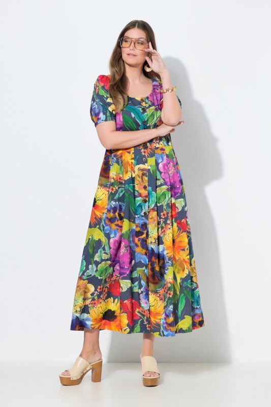 Robe maxi en lin mélangé, décolleté rond et manches courtes, empiècements smokés