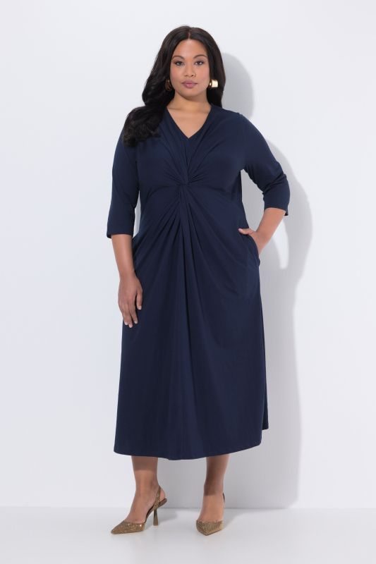 Robe maxi coupe évasée, drapé, décolleté en V et manches 3/4