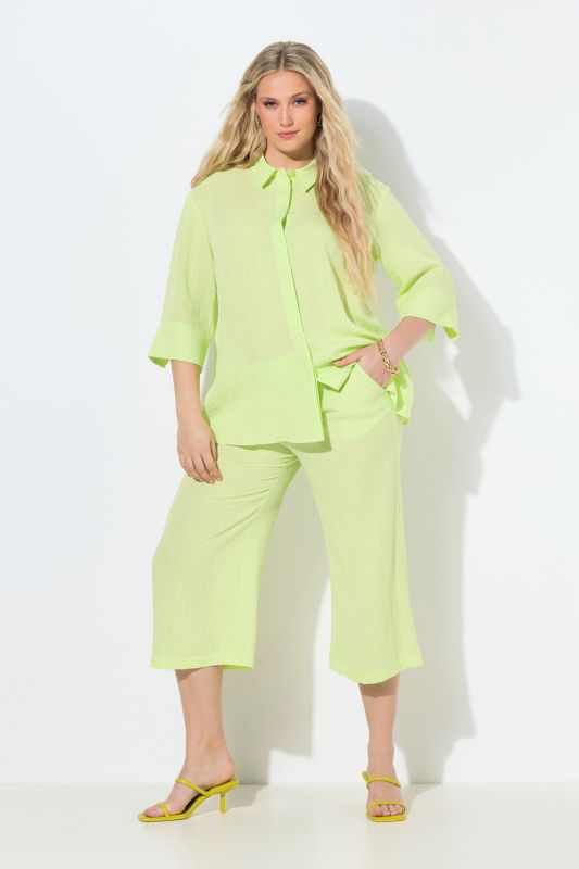 Jupe-culotte à taille élastique. Jambe large, longueur mollet