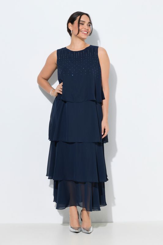 Robe maxi en mousseline, modèle sans manches, volant et décolleté bateau