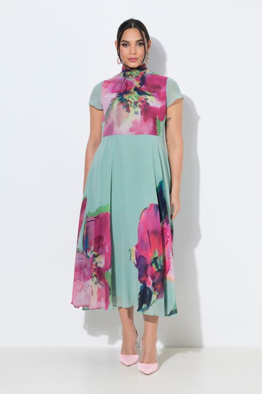 Robe maxi sans manches, col montant, paillettes et imprimé floral