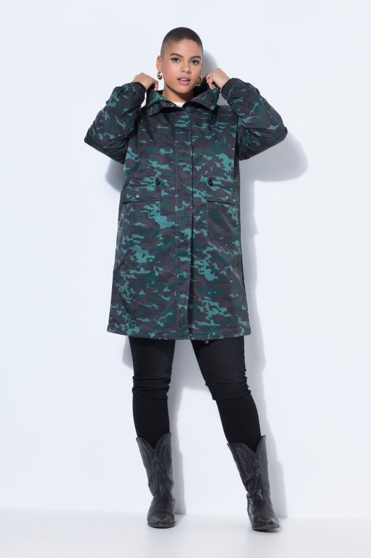 Manteau, coupe droite, motif camouflage et cordon coulissant au niveau de la taille