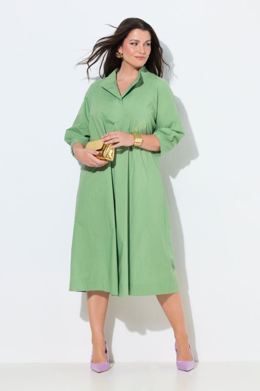 Robe Papertouch. Col montant, manches 3/4. Coupe évasée