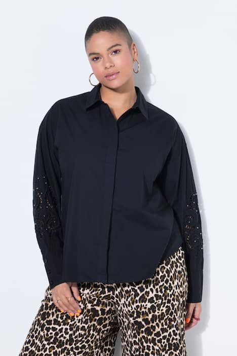 Chemisier coupe oversize, broderie et manches longues avec rivets fantaisie