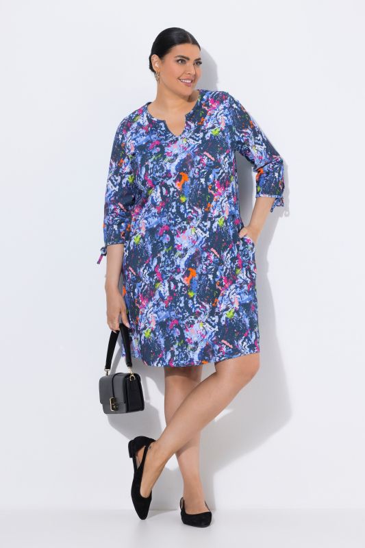 Robe en jersey, coupe évasée, col tunisien et manches 3/4