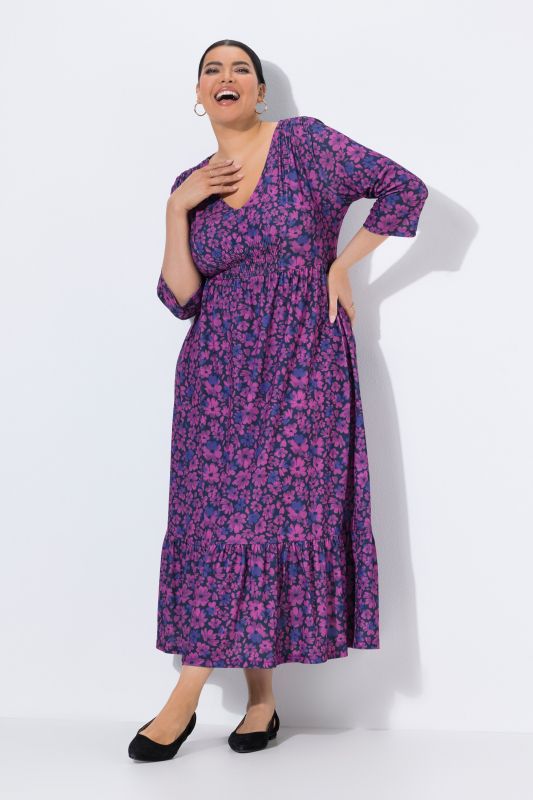 Robe en jersey à fleurs, décolleté en V et manches 3/4, coupe évasée