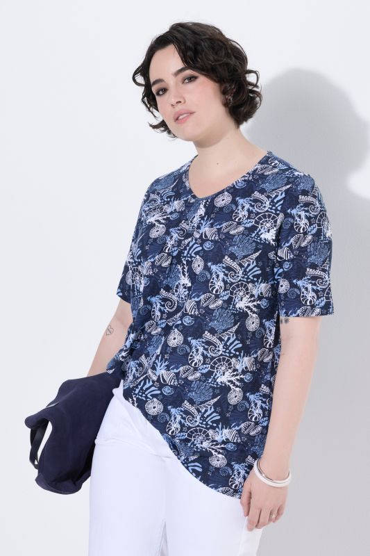 T-shirt avec plis fantaisie, coupe évasée, décolleté en V et manches courtes