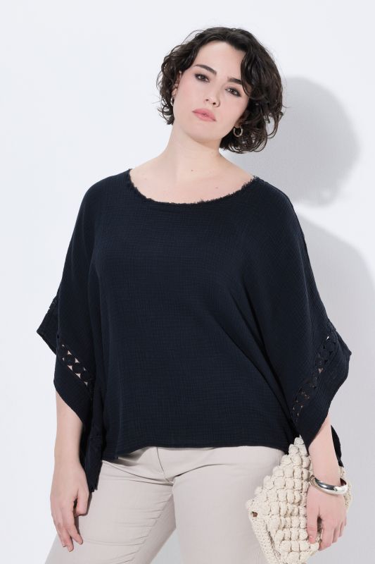 Blouse en mousseline oversize, dentelle, décolleté rond et manches courtes